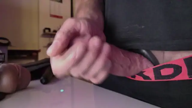 Snapshot of NylonHype chatting on 09/14/25, 02:44 NylonHype online show from 09/14/25, 02:44