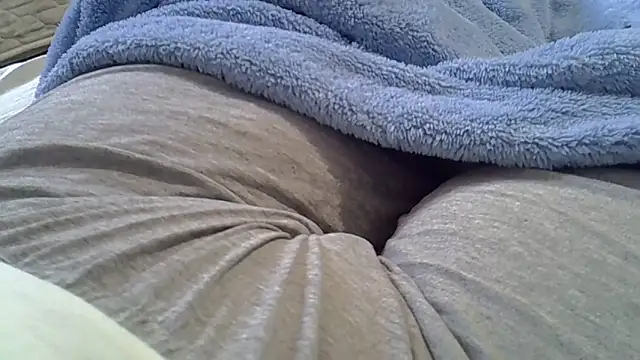 perescam online show from 10/29/25, 04:20