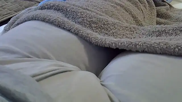 perescam online show from 03/18/26, 04:32