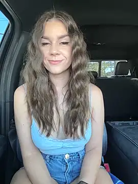 MaggyMayI online show from 10/23/25, 04:39