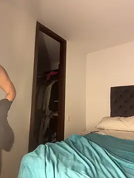 kamivolkano online show from 11/30/25, 12:03