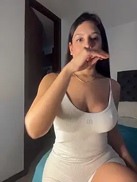 kamivolkano online show from 02/03/26, 05:18