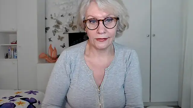 Snapshot of Ghertrude52 chatting on 03/02/25, 04:50 Ghertrude52 online show from 03/02/25, 04:50