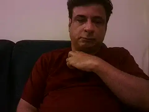 Snapshot of desipapaxxx chatting on 02/24/25, 06:47 desipapaxxx online show from 02/24/25, 06:47