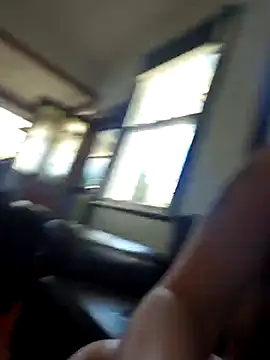 Snapshot of PinkTheHawk chatting on 11/20/25, 04:01 PinkTheHawk online show from 11/20/25, 04:01