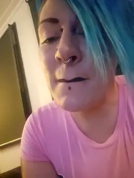 PinkTheHawk online show from 04/12/26, 08:41