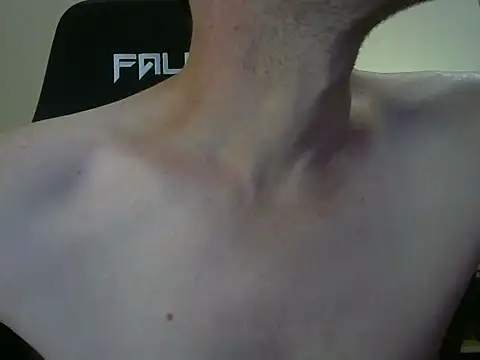 Snapshot of safadao_tesao chatting on 03/11/25, 01:16 safadao tesao online show from 03/11/25, 01:16