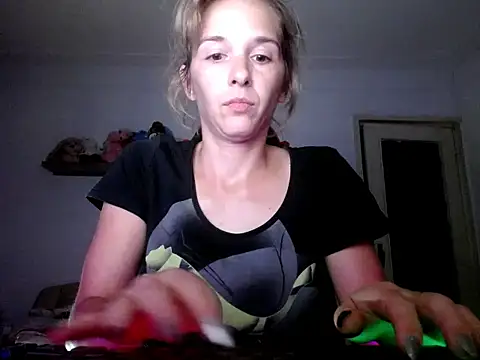 SexxyLety online show from 09/13/25, 07:46