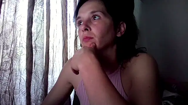 Snapshot of SexxyLety chatting on 05/27/26, 01:30 SexxyLety online show from 05/27/26, 01:30