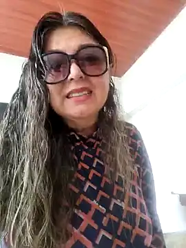 Snapshot of emma_tour chatting on 02/03/25, 03:49 emma tour online show from 02/03/25, 03:49