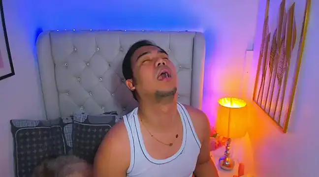 AsianZero online show from 02/12/25, 05:26