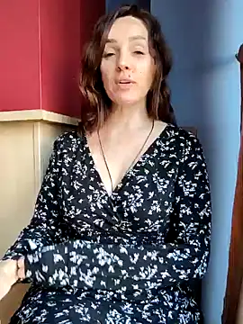 EvaXOAir online show from 12/17/24, 07:40