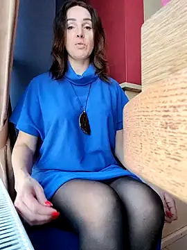 EvaXOAir online show from 02/24/25, 05:33