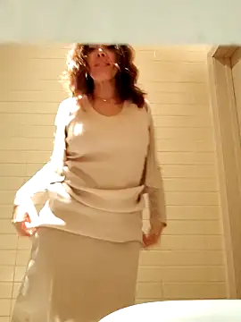 EvaXOAir online show from 03/10/25, 08:26