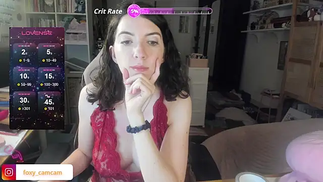 Snapshot of Foxy_c chatting on 05/26/26, 08:27 Foxy c online show from 05/26/26, 08:27