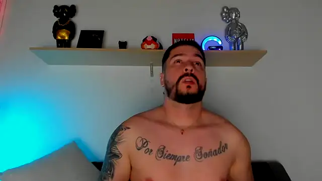 Snapshot of camilo_restrepo21 chatting on 02/26/25, 10:53 camilo restrepo21 online show from 02/26/25, 10:53