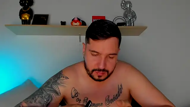 Snapshot of camilo_restrepo21 chatting on 03/09/25, 12:42 camilo restrepo21 online show from 03/09/25, 12:42