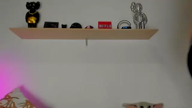 Snapshot of camilo_restrepo21 chatting on 10/08/25, 02:09 camilo restrepo21 online show from 10/08/25, 02:09