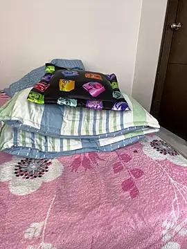 Snapshot of sandylau chatting on 01/07/26, 02:19 sandylau online show from 01/07/26, 02:19