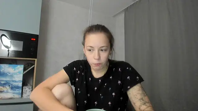 why again me online show from 11/09/25, 07:01