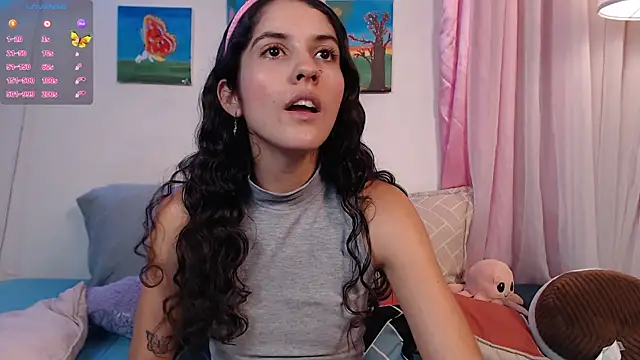 Snapshot of lailypink chatting on 01/20/25, 02:01 lailypink online show from 01/20/25, 02:01