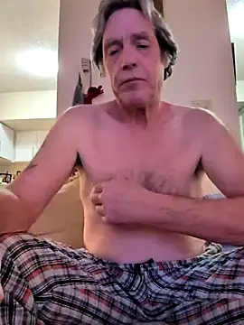 Snapshot of Smallpeniss69 chatting on 12/21/25, 09:16 Smallpeniss69 online show from 12/21/25, 09:16