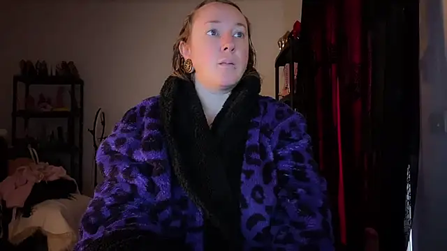 kisicaxx online show from 01/08/26, 07:54