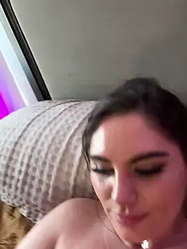 Snapshot of lovely_beast chatting on 01/30/25, 07:59 lovely beast online show from 01/30/25, 07:59