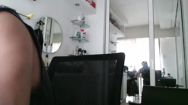 Snapshot of SebastianReiss chatting on 03/16/25, 05:36 SebastianReiss online show from 03/16/25, 05:36