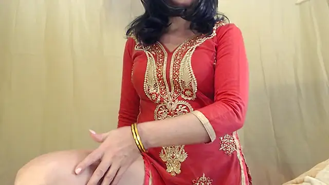 Snapshot of Fun4tipz chatting on 01/27/25, 01:09 Fun4tipz online show from 01/27/25, 01:09