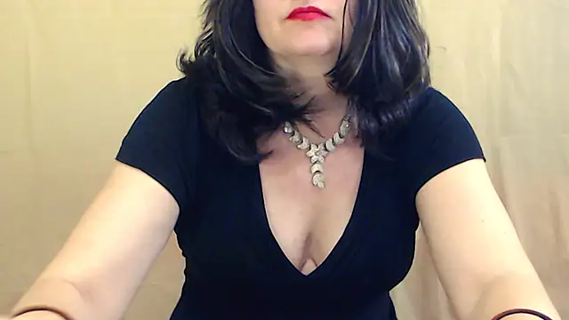 Snapshot of Fun4tipz chatting on 02/26/25, 04:14 Fun4tipz online show from 02/26/25, 04:14