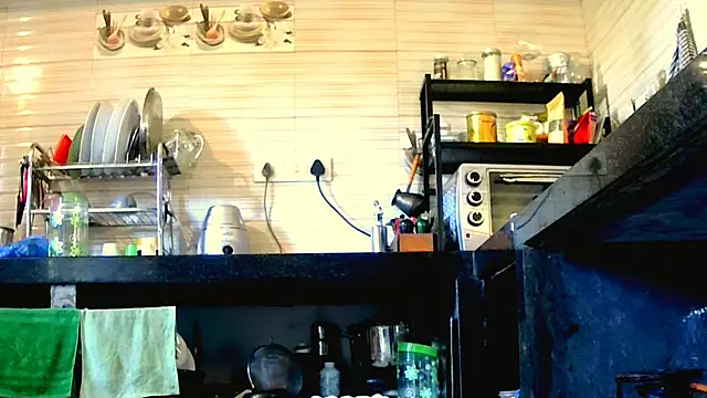 Snapshot of Fun4tipz chatting on 11/18/25, 02:39 Fun4tipz online show from 11/18/25, 02:39