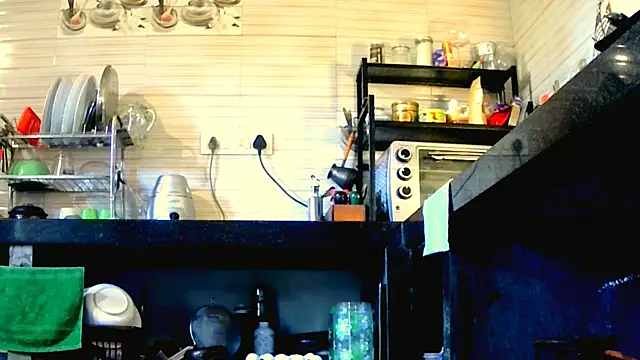 Snapshot of Fun4tipz chatting on 11/20/25, 02:12 Fun4tipz online show from 11/20/25, 02:12