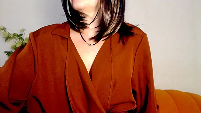 Snapshot of Fun4tipz chatting on 02/25/26, 06:17 Fun4tipz online show from 02/25/26, 06:17