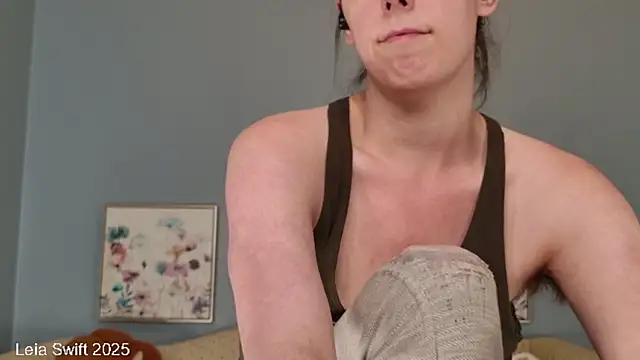 LeiaSwift online show from 11/21/25, 03:33