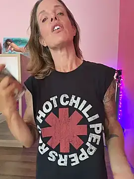 mommyselenafit  online show from 04/10/26, 06:07