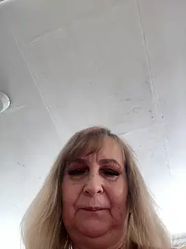 Irina2909xh online show from 02/19/26, 11:17