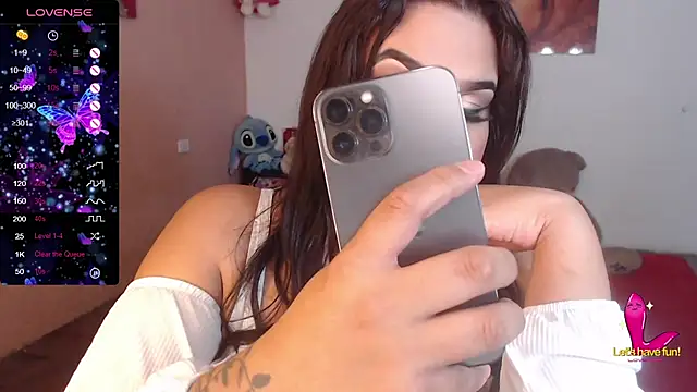 kami hot ts online show from 02/10/25, 04:30