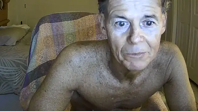 nakeedcowboi65 online show from 11/30/25, 10:25