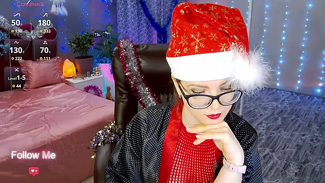 AngelaWhiti online show from 12/26/24, 06:33