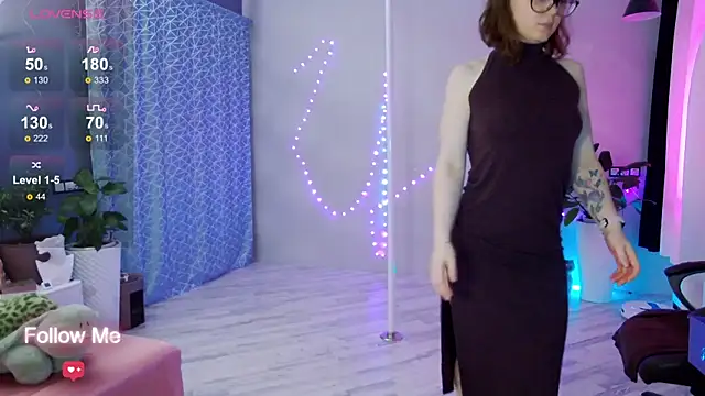 AngelaWhiti online show from 03/12/25, 03:29