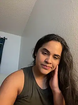 Snapshot of Maria_ruiz chatting on 12/27/24, 09:28 Maria ruiz online show from 12/27/24, 09:28