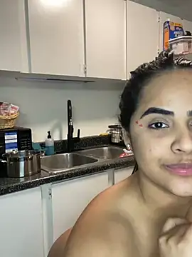 Snapshot of Maria_ruiz chatting on 01/09/25, 06:57 Maria ruiz online show from 01/09/25, 06:57