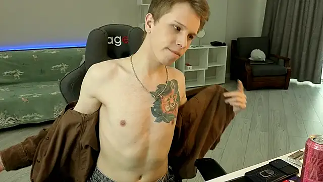 arlekincrop online show from 11/22/25, 05:06