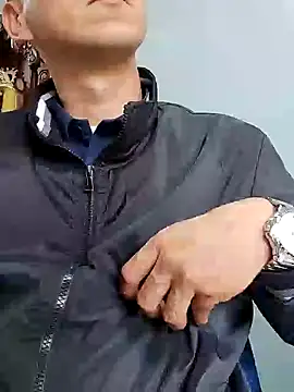 Business dickkk online show from 12/30/24, 07:32