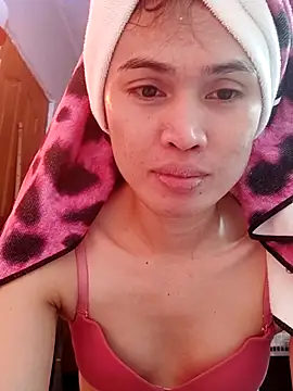 QueenSoreal online show from 02/23/25, 03:18