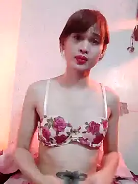 QueenSoreal online show from 02/25/25, 08:19