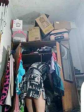 QueenSoreal online show from 09/16/25, 03:57