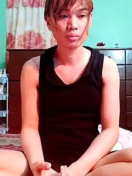 QueenSoreal online show from 09/20/25, 08:54