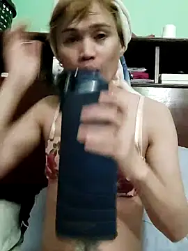 QueenSoreal online show from 05/23/26, 03:05
